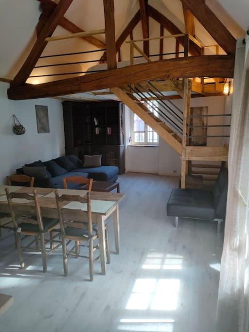 Le Ptit Loft Βίλα Brechamps Εξωτερικό φωτογραφία